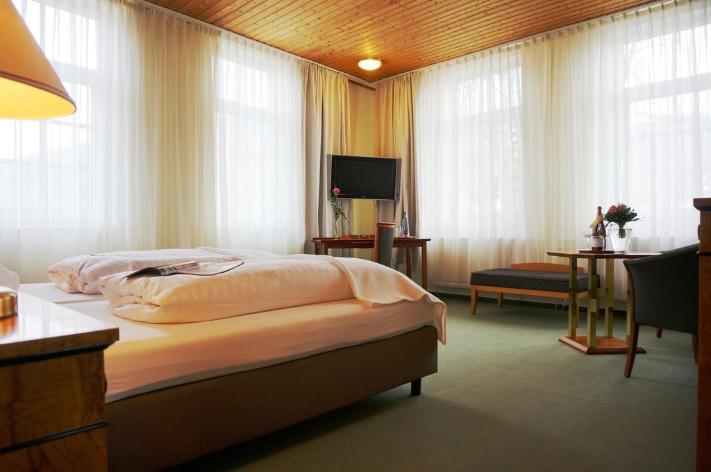 Hotel Goldener Anker Bodenwerder Pokój zdjęcie